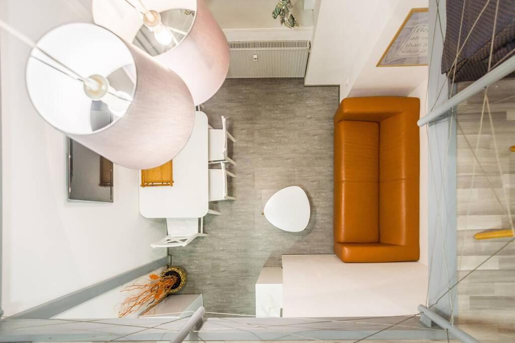 Apartma N'Poznam Tobacna Lubiana Esterno foto
